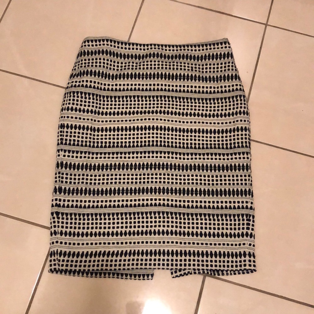 Black and white twill midi skirt